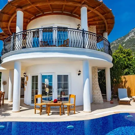 3 Bedroom Luxury In Καλκάν