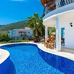 3 Bedroom Luxury In ヴィラ *