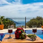 ヴィラ 3 Bedroom Luxury In